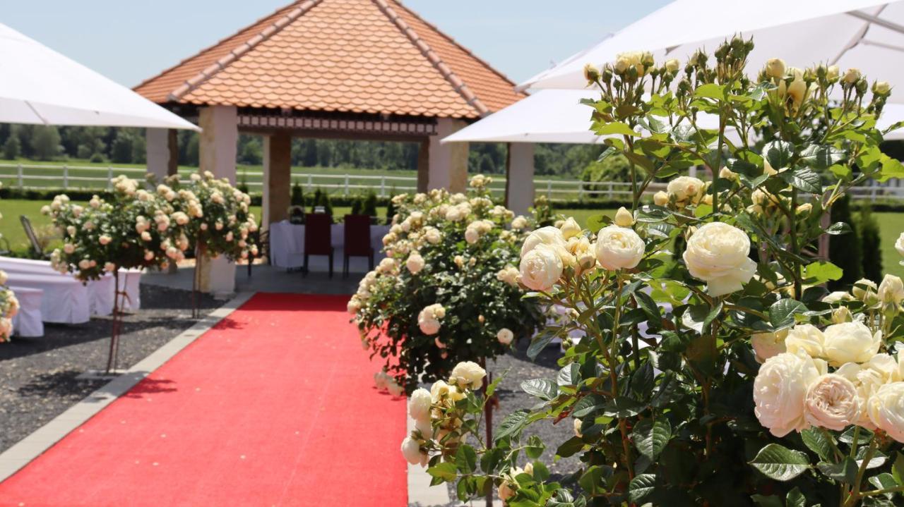 Landsteakhaus Hotel Marxheim ภายนอก รูปภาพ