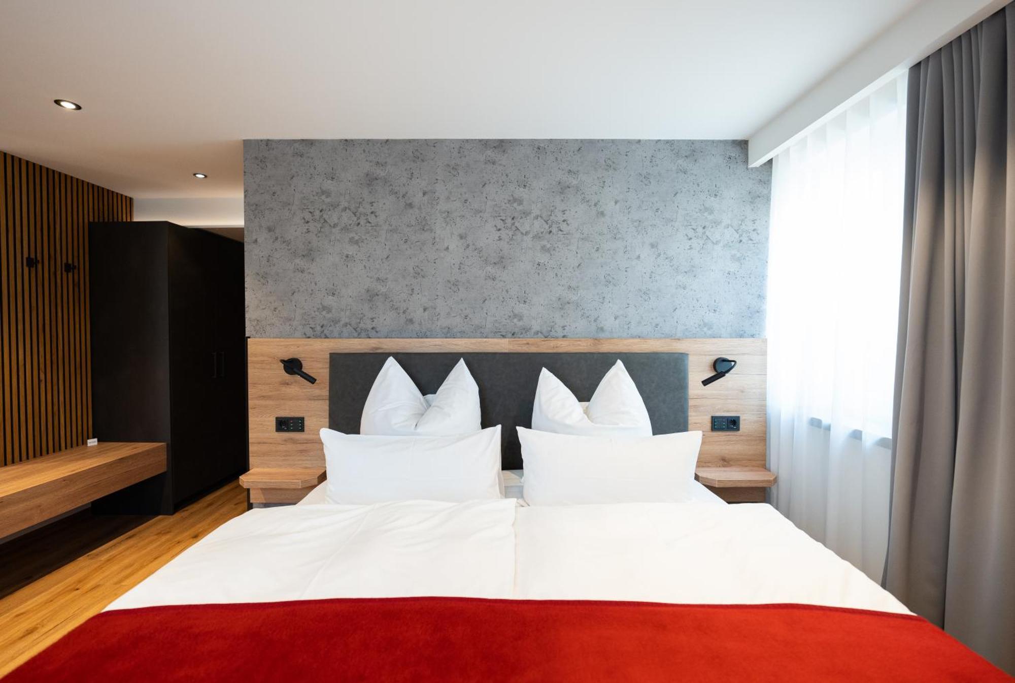 Landsteakhaus Hotel Marxheim ภายนอก รูปภาพ
